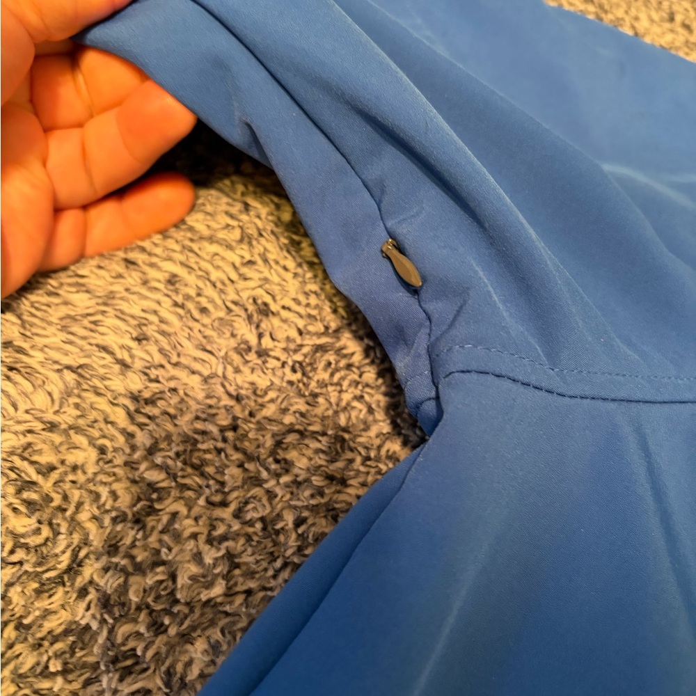 ASICS Men's Vibrant Blue Performance Jacket - Picture 10 of 16